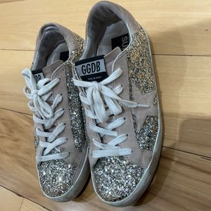 GOLDEN GOOSE SIZE 37